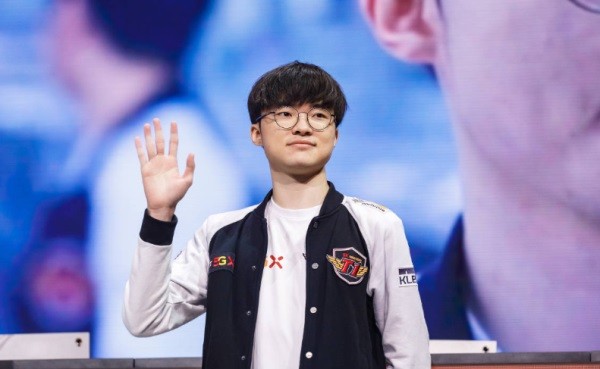 包含Faker新星出色防守表现惊艳，中国队未来可期！的词条